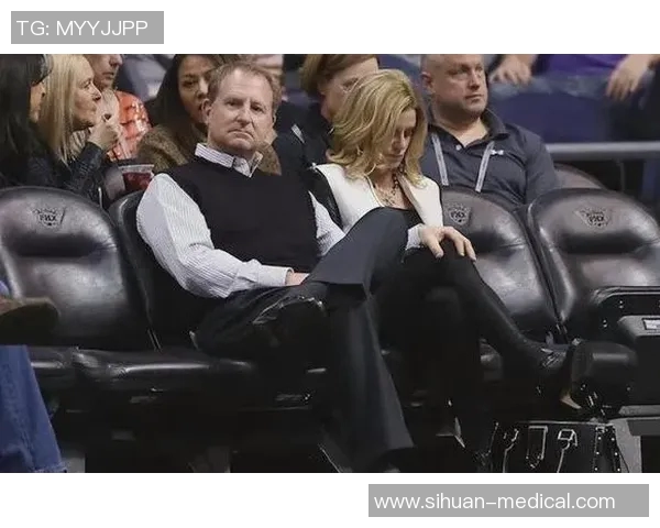 热搜榜第一！巴黎因一举动刷屏全网